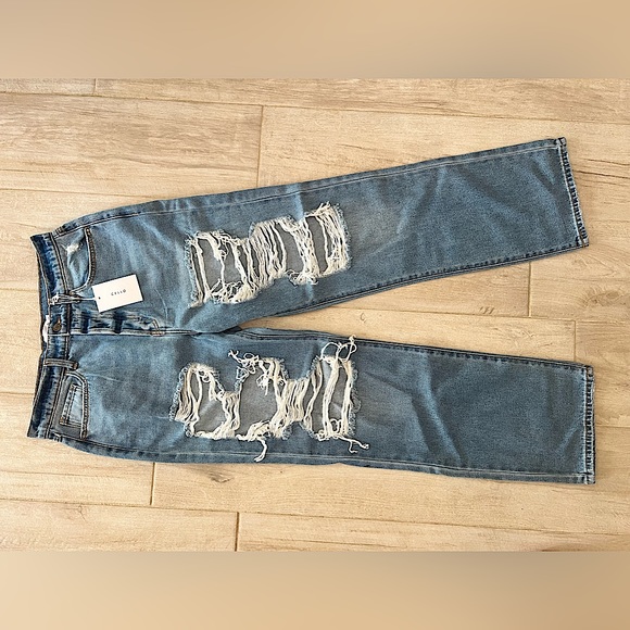 NWT Cello High Waist Medium Wash Jeans - Picture 4 of 14